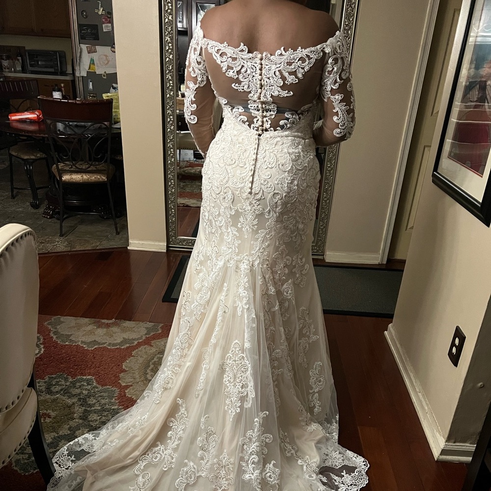 Brand New Wedding Dress